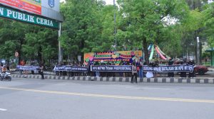 Polres Metro Kawal Aksi Damai Simpatisan (WaRu) Tolak Keputusan KPU