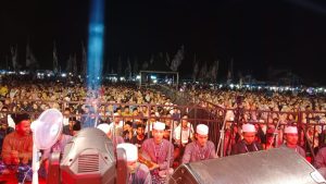 Ribuan Massa Pendukung Nanda – Anton Tutup Kampanye dengan Bershalawat