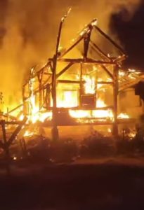 Dua Kobong Santri di Desa Kandangsapi Hangus Dilahap Sijago Merah