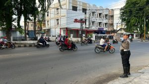 Strong Point, Polres Metro Hadir Ditengah Kegiatan Pagi Masyarakat