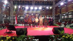 KPU Lebak Apresiasi Kinerja Badan Adhoc dan Berikan Penghargaan Rewood