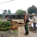 Babinsa Koramil 11/Sekampung Monitoring Pengerukan Jembatan Rusak