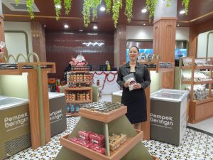 Kini Hadir Otlet Pempek Beringin Demang Cabang ke-9 di Kota Palembang