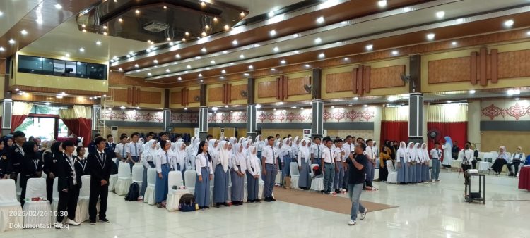 AWDI Lebak Gandeng Unilam Selenggarakan Public Speaking kepada Pelajar