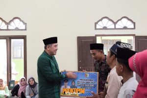 Silaturahmi Ramadhan, Bupati Dendi Kunjungi Masyarakat Kecamatan Way Ratai dan Padang Cermin