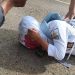 Akibat Jalan Rusak dan Berlubang, Siswi SMAN 1 Cilograng Diduga Tersungkur Laka Tunggal di Jalan Nasional