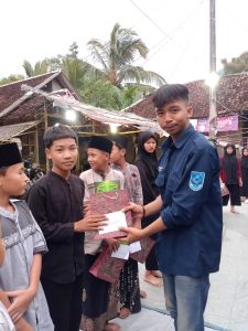 Gelar Silaturahmi di Bulan Suci, Padepokan Maung Lugay Putra Beri Santunan Anak Yatim