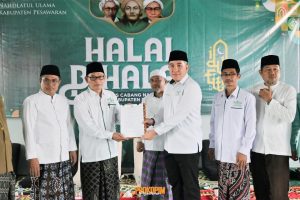 Bupati Dendi Serahkan Nota Perjanjian Hibah Tanah kepada PCNU Pesawaran