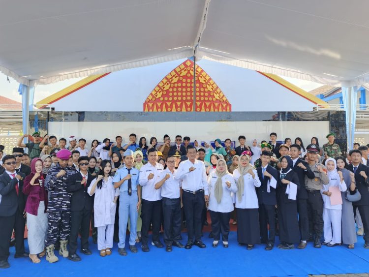 SMK Negeri 8 Palembang Melaksanakan Kegiatan Gelar Karya Proyek Penguatan Profil Belajar Pancasila