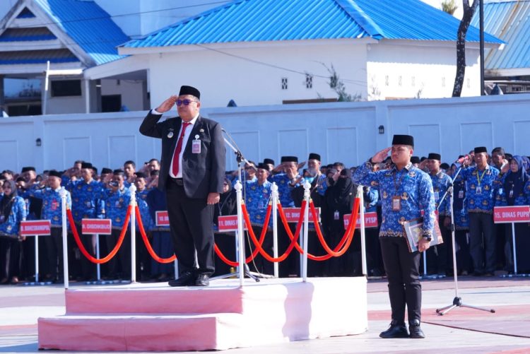 Bupati Takalar Daeng Manye Irup Pada Upacara Peringatan Hari Pendidikan Nasional Tingkat Kabupaten Takalar