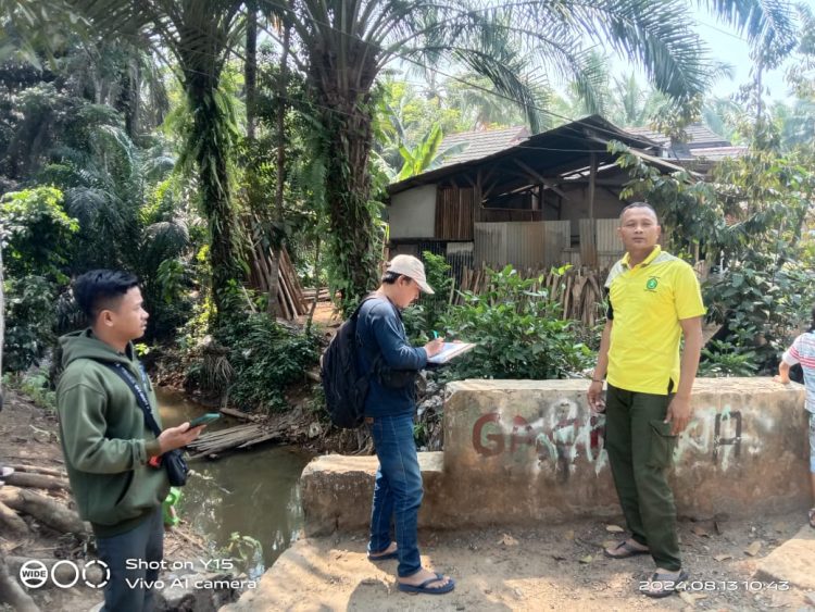 D-PUPR Lebak dan Pemdes Mekar Jaya Diduga Lamban Tindak lanjuti Aduan Tanggul Sungai Cipagenggang