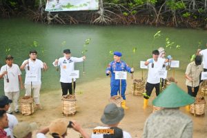 Bupati Pesawaran Apresiasi Gubernur Lampung Dorong Perbaikan Ekosistem di Wilayah Pesisir