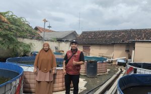 Pendamping PKH Kota Metro Dorong Graduasi Mandiri Sejahtera, Eva Damayanti : Sukses Budidaya Lele dan Siap Tinggalkan Bantuan Sosial