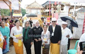 Bupati Apresiasi Kekompakan Umat Hindu dalam Upacara Ngenteg Linggih