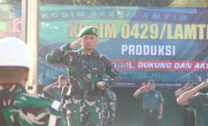 Dandim 0429/Lamtim Perdana Pimpin Upacara Bendera Dilanjutkan Jam Komandan