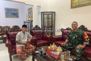 Monitoring Wilayah Binaan, Babinsa Koramil 429-05/Sukadana Lakukan Komsos