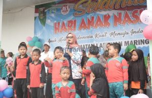 Bupati Ela Siti Nuryamah Rayakan Hari Anak Nasional Bersama Ribuan Anak di Sriminosari