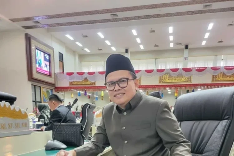 Fauzi Heri Anggota DPRD Provinsi Lampung Nyatakan Dukungan Penuh  Instruksi Gubernur Lampung Rahmat Mirzani Djausal