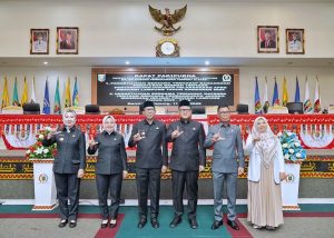 Melalui Rapat Paripurna Pemrov Bersama DPRD Lampung Meneguhkan Komitmen Kuatkan Pembangunan Daerah