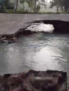 Diduga Penggunaan Matrial Tidak Sesuai, Baru Selesai Dikerjakan Pembangunan Irigasi di Suwakan Jebol