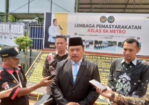 Empat Ratus Enam Orang Warga Binaan Lapas Kelas IIA Metro Menerima Remisi