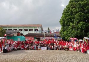 Semarak HUT ke-80 RI, Warga Dusun Bangunsari Kompak Menggelar Karnaval