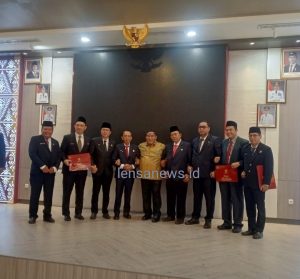 Pemkot Palembang Apresiasi 466 ASN dengan Satyalancana Karya Satya