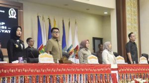 Ketua DPRD Provinsi Lampung Ahmad Giri Akbar pimpin Rapat Paripurna DPRD 