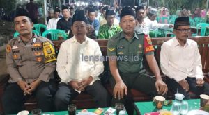 Dekatkan Diri dengan Ulama dan Warga Babinsa Hadiri Peringatan Maulid Nabi Muhammad SAW di Wilayah Binaan
