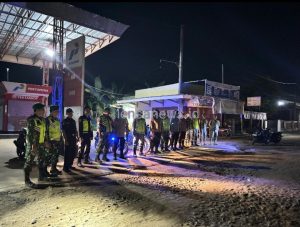 Jaga Kondusifitas, Sinergi TNI Polri Bersama Komduk Gelar Patroli