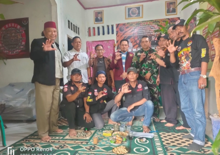 DPC LSM HARIMAU Pandeglang Gelar Konsolidasi Pengurus ENGURUS, Perkuat Solidaritas dan Arah Gerak Organisasi