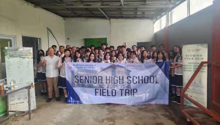 Tanamkan Jiwa Wirausaha, Siswa Narada School Kunjungi Pabrik Kosmetik PT Souvenhostel Cipta Persada
