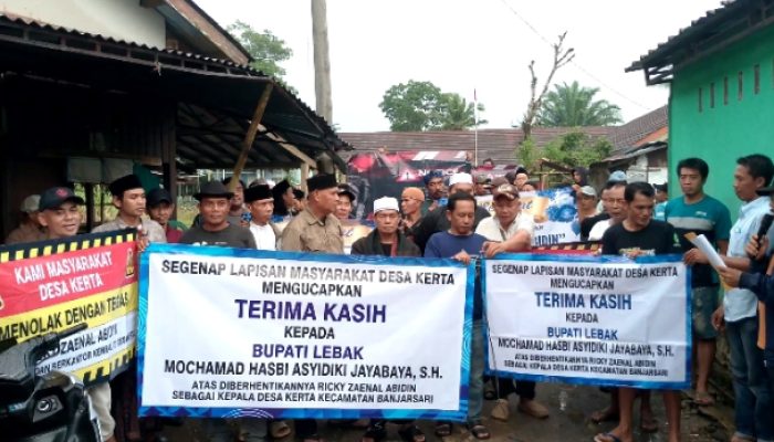 Warga Desa Kerta Teguhkan Persatuan, Deklarasikan Dukungan atas SK Bupati Lebak