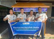 Lapas Kelas I Palembang Salurkan Gerobak Usaha untuk Keluarga Warga Binaan dalam Rangkaian HBP ke-62