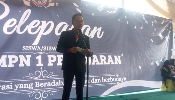 SMPN 1 Pesawaran Lepas 376 Siswa Kelas IX, Kepala Sekolah Titip Pesan Jaga Nama Baik Almamater 