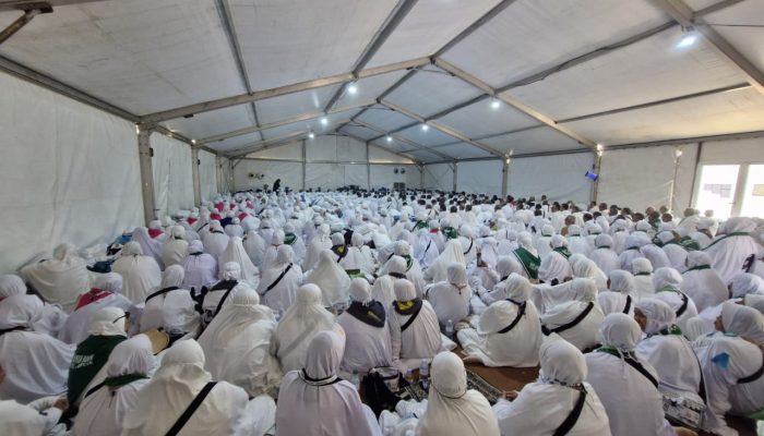 441 Jemaah Asal Tanggamus, Pesawaran, dan Pesisir Barat Bersatu dalam Refleksi Spiritual di Maktab 82