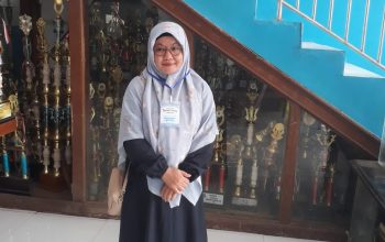 Perpisahan dan Pembagian Rapor SMPN 3 Cibinong Berlangsung Khidmat dan Penuh Haru
